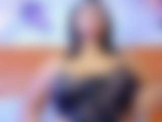 Live cam show with Madison - Spy Mature on Camiplay Live
