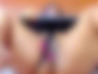 Madison's Live Sex Cam Show