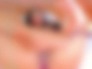 Live cam show with Madison - Squirt Curvy on fapnchat