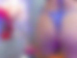 Show live cam dengan Madison - Brown Eyes Mature di Camsoda