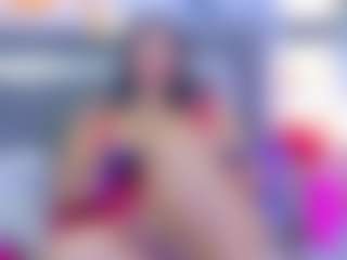 Live cam show with Madison - Big Tits Mature on AdultVida.com