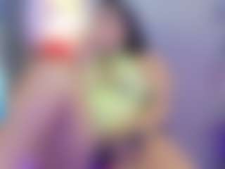 Live cam show with Madison - Blue Eyes on chickslive.net