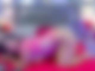 Live cam show with Madison - Strip Mature on googirlz