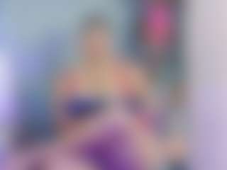 Live cam show with Madison - Lush Mature on TeamSkeetLive