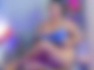 Live cam show with Madison - Public Curvy on https://playwithruby.com