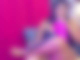 Madi's Live Sex Cam Show