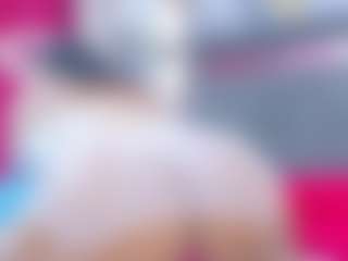 Madi's Live Sex Cam Show