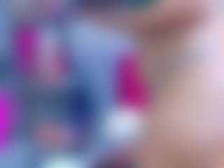 Live cam show with Madi - White Mature on Camsoda | colombia