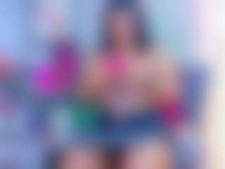 Madi's Live Sex Cam Show
