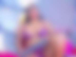Live cam show with Madi - Freak on fapnchat