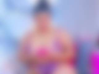 Live cam show with Madi - Dildo Mature on Milfs Live