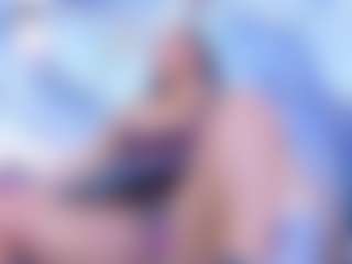 Live cam show with Madi - Sexy on xplaylive.com
