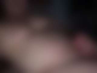 Live cam show with naughtiboi23 - Caucasian on Chatstar