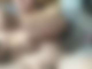 naughtiboi23's Live Sex Cam Show