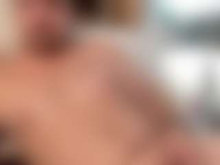 Live cam show with naughtiboi23 - Drinking on Mixed Magazine Live