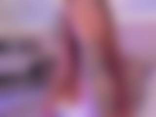 Live cam show with Steffany Beck - Shaved Pussy on https://playwithruby.com
