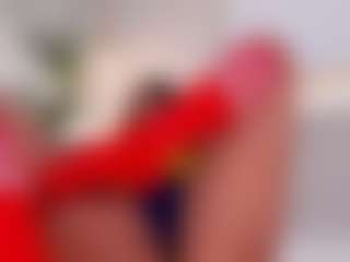 Live cam show with Steffany Beck - Shaved Pussy on Dolls Live