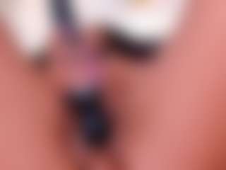 Live cam show with Steffany Beck - Blonde Hair on Strip Flash - Live Sex Shows