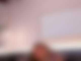 Live cam show with Steffany Beck - Striptease on Camsoda