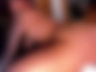 Live cam show with Steffany Beck - Lush Blonde Hair on intimatelivegirls.com