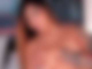 Live cam show with Steffany Beck - Striptease on fapnchat