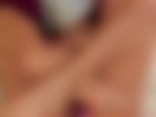 Live cam show with Steffany Beck - Fingers on Soda Cam