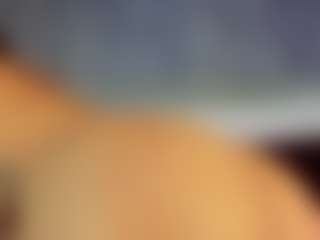 Live cam show with Steffany Beck - Fingers on camwithhim.com