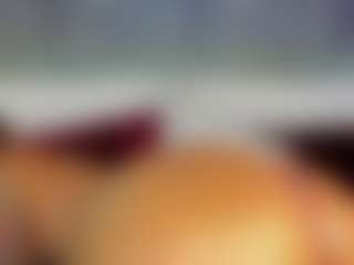 Live cam show with Steffany Beck - Deepthroat on Strip Flash - Live Sex Shows