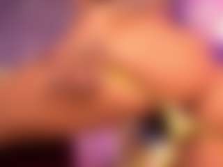Live cam show with Steffany Beck - College Toys on live.xheat.ai