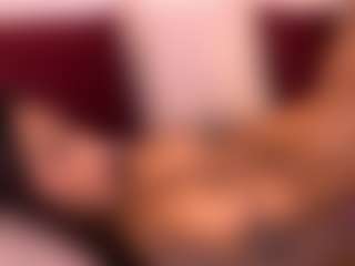 Live cam show with Steffany Beck - Big Tits on camwithhim.com