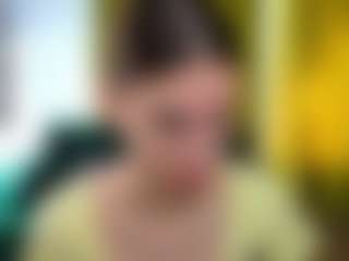 EmmiGreen's Live Sex Cam Show