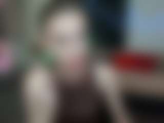 EmmiGreen's Live Sex Cam Show