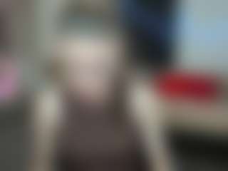 EmmiGreen's Live Sex Cam Show