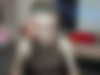 EmmiGreen's Live Sex Cam Show
