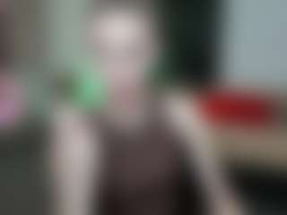 EmmiGreen's Live Sex Cam Show