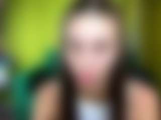 EmmiGreen's Live Sex Cam Show