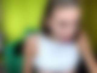 EmmiGreen's Live Sex Cam Show