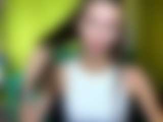 EmmiGreen's Live Sex Cam Show