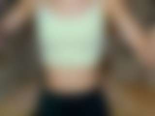 EmmiGreen's Live Sex Cam Show