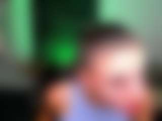 EmmiGreen's Live Sex Cam Show