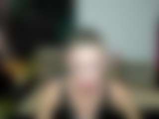 EmmiGreen's Live Sex Cam Show