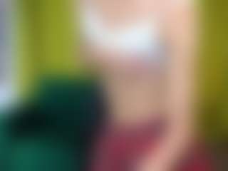 Live cam show with EmmiGreen - Small Tits on galaxygirlnitro.com