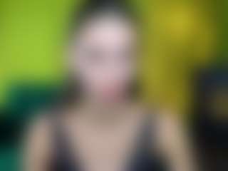 EmmiGreen's Live Sex Cam Show