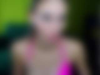 Live cam show with EmmiGreen - No Smoking on sexylive.show