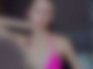 Live cam show with EmmiGreen - Orgasm on livesuperchat.net