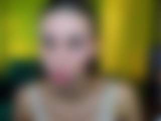 EmmiGreen's Live Sex Cam Show