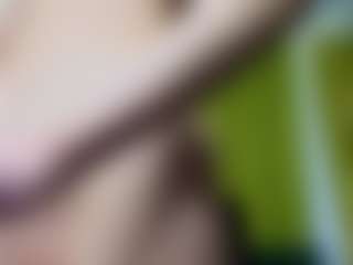 Show de cam sexual en vivo de EmmiGreen