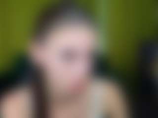Live cam show with EmmiGreen - Small Tits on Camsoda