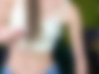 Live cam show with EmmiGreen - No Drinking on Camsoda