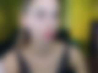EmmiGreen's Live Sex Cam Show